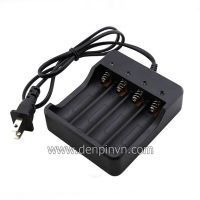 Sạc 4 pin Li-on 18650 3,7V chuyên dụng