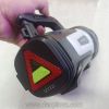 Đèn pin cầm tay SUPERFIRE M15 - anh 4